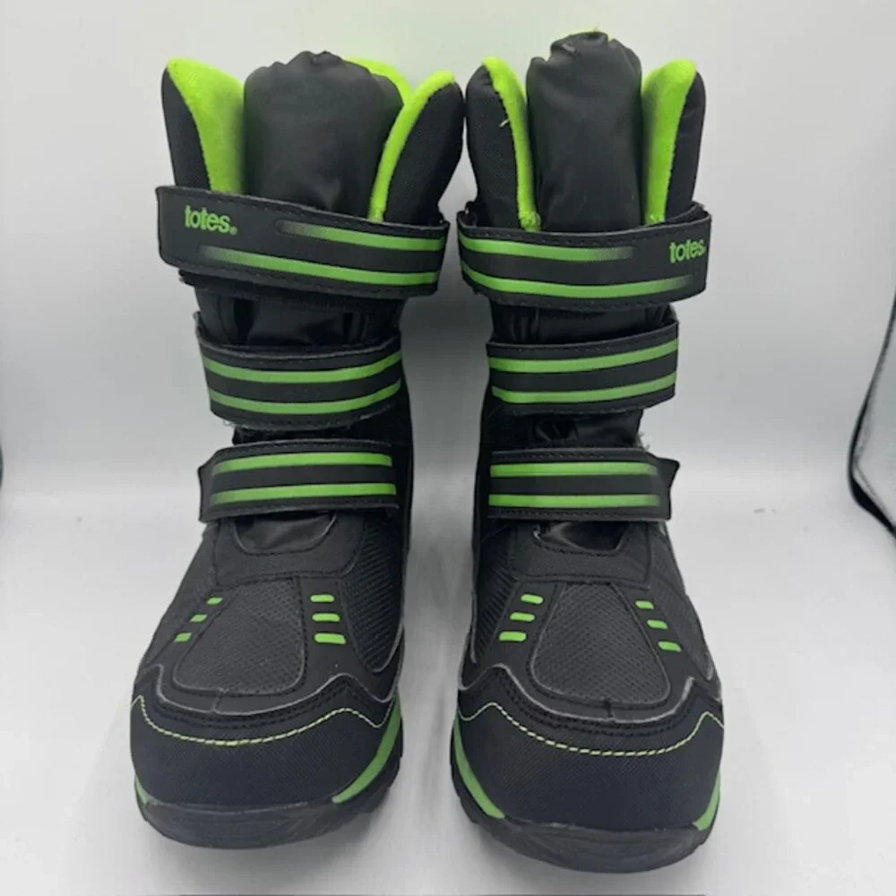 Totes Kids Winter Winter Snow Boots Black and Green Size 4